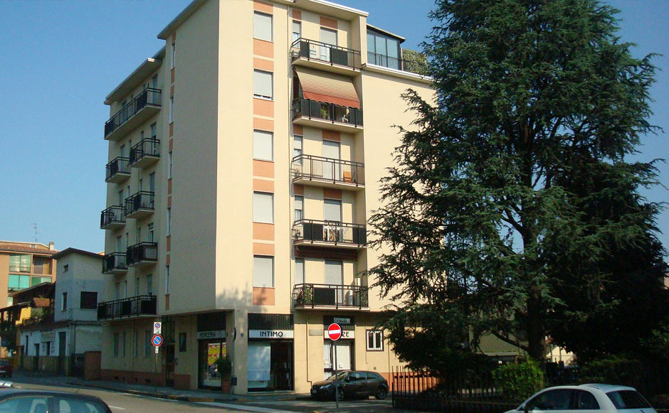 Residence Amati 82 - difronte al Policlinico di Monza